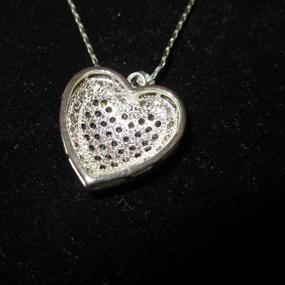 Cookie Lee Vintage Heart Crystal Ne… - Picture 3 of 6